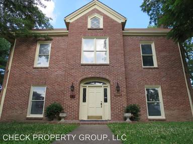 Main picture of 5943 S Main St