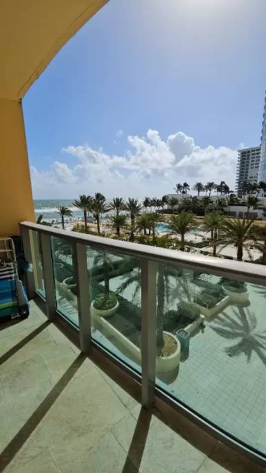 Main picture of The Wave Condominium