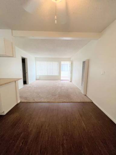 Main picture of El Caballero