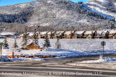 Main picture of 5519 Lillehammer Ln