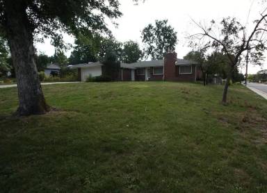 Main picture of 507 S Pontiac Way