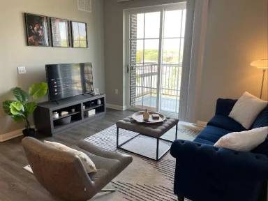 Main picture of 431 W Rich St