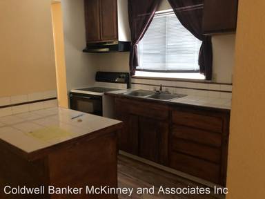 Main picture of 804 Clement St