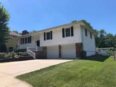 Main picture of 6933 NW 78th Ter