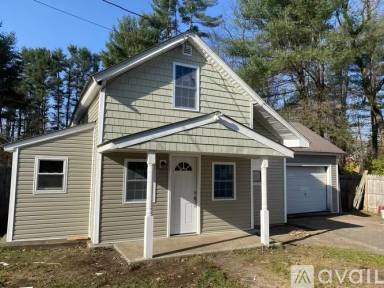 Main picture of 180 Northern Pines Rd