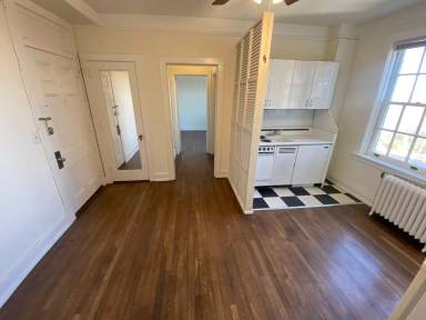 Main picture of Massee Apartments