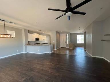 Main picture of 6729 S Pewter Way