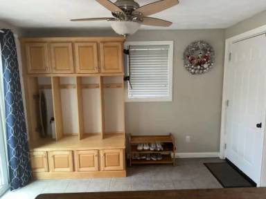 Main picture of 9 Alexis St