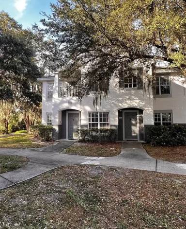 Main picture of Sunset Lake Condominiums