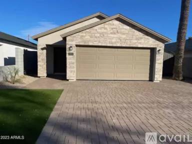 Main picture of 889 S 134th Pl