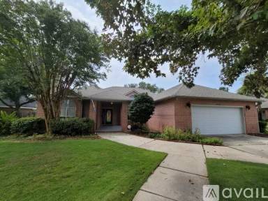 Main picture of 4025 Teal Way