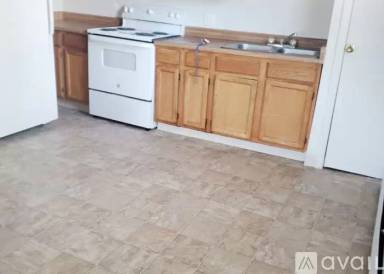 Main picture of 1423 E 29th Ave