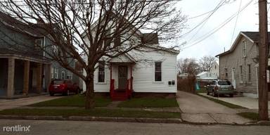 Main picture of 1502 Poplar St