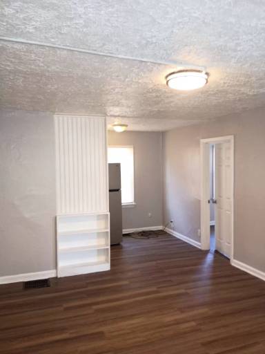 Main picture of 518 Delaware Ave