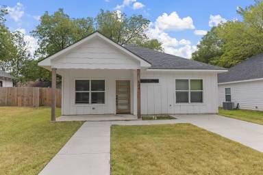 Main picture of 604 Star St