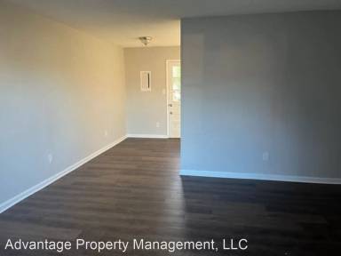 Main picture of 115 College St