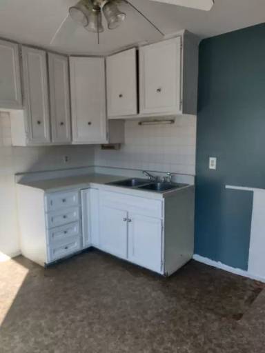 Main picture of 3927 W Vinton Ave