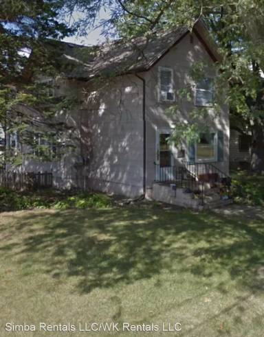 Main picture of 190 W Geneva St