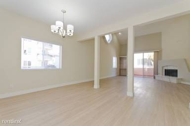 Main picture of 1230 Wellesley Ave