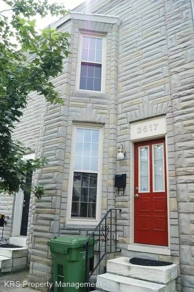 Main picture of 3523 Gough St