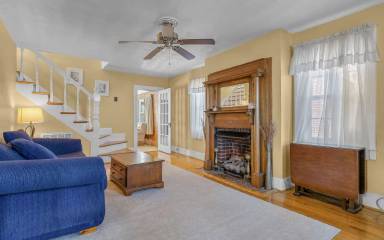 Main picture of 2521 Bayview Blvd