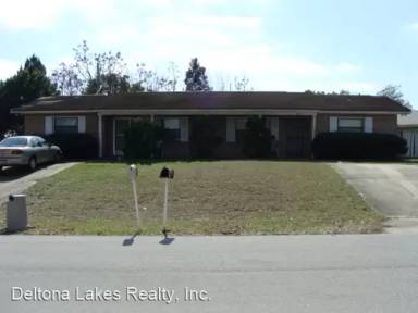 Main picture of 407 N Fowler Dr