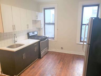 Main picture of 1226 Lincoln Pl