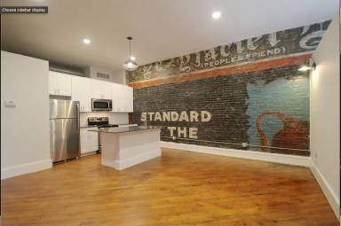 Main picture of 3138 Richmond St