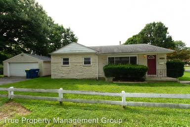 Main picture of 4605 Woodcroft Ave