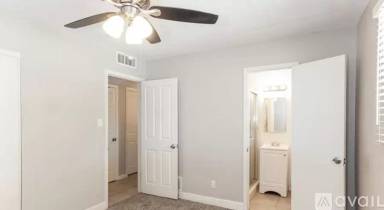 Main picture of 1233 W 16th St