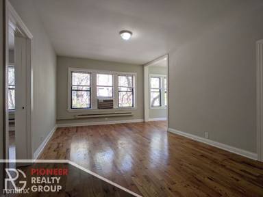 Main picture of 3726 N Pine Grove Ave
