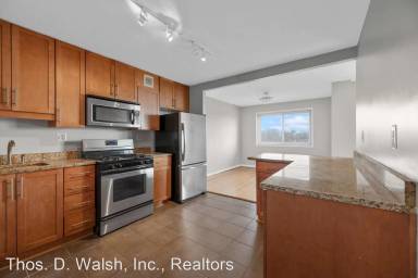 Main picture of Takoma Overlook Condominium