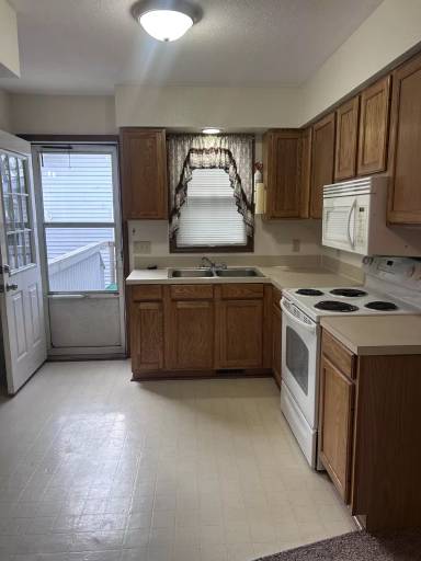 Main picture of 2676 S Isabella Rd