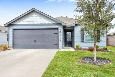 Main picture of 12129 Parish Dv