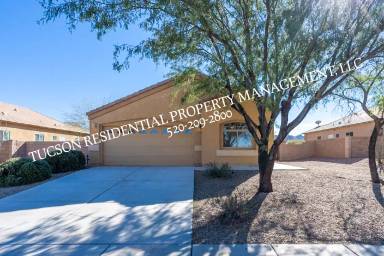 Main picture of 369 W Woodward St