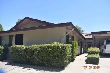 Main picture of 840 Yerba Buena Ave