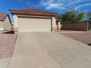 Main picture of 3026 W Roberta Dr