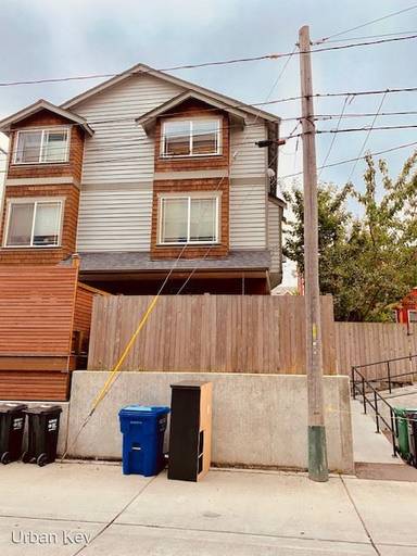 Main picture of 4530 40th Ave SW