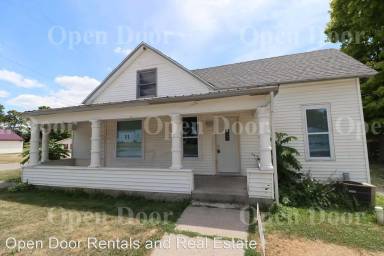 Main picture of 17630 Antwerp Rd