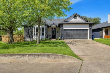 Main picture of 9408 Doliver Dr