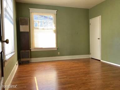 Main picture of 5235 17th Ave NE