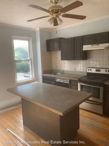 Main picture of 2021 S 18th St