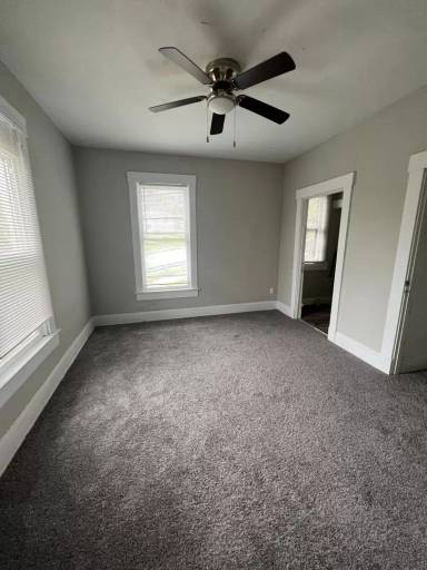 Main picture of 2304 S Sutphin St