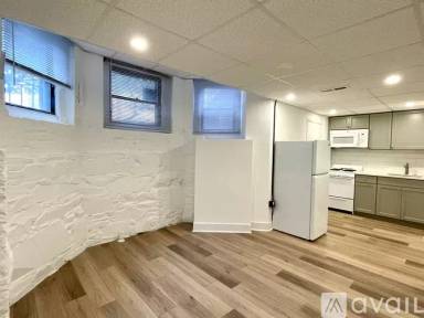 Main picture of 354 Marlborough St