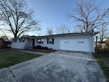 Main picture of 2111 Club View Ct NW