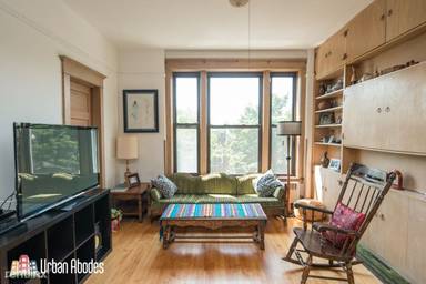 Main picture of 3616 W Wrightwood Ave