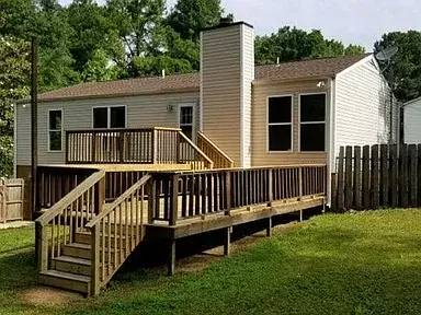 Main picture of 306 Willow Glen Dr
