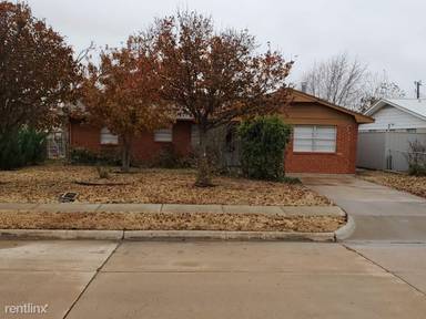 Main picture of 811 SW 50th St