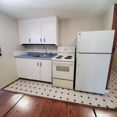 Main picture of 12 Prospect St