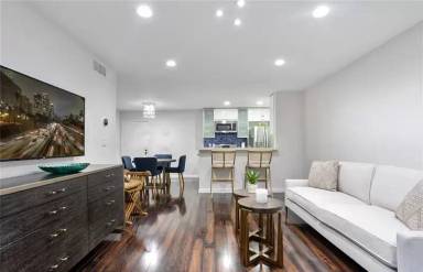 Main picture of 355 S Madison Ave
